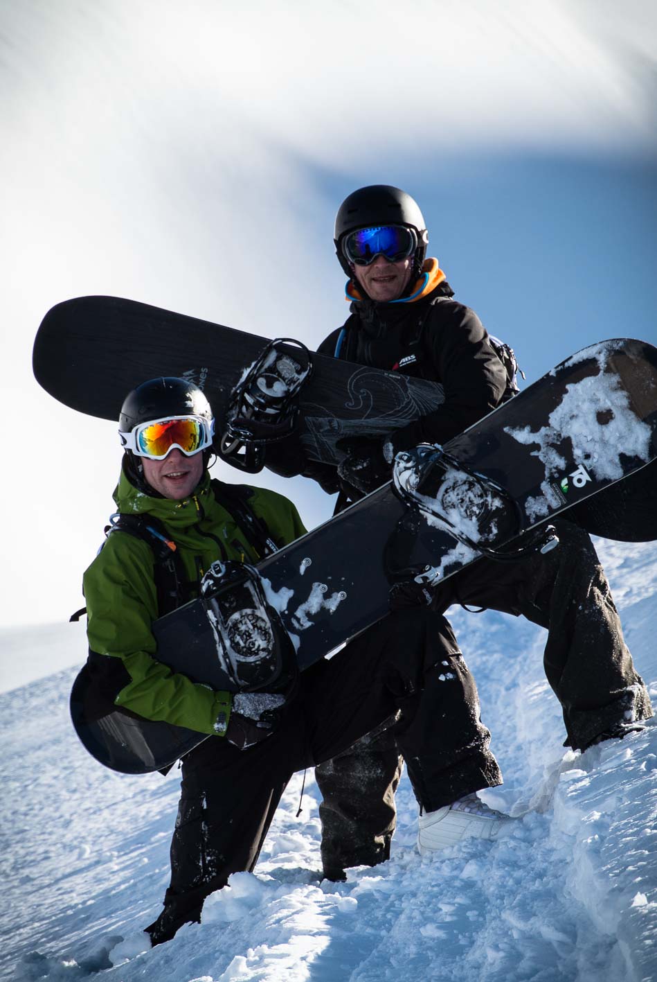 learn to ride snowboard