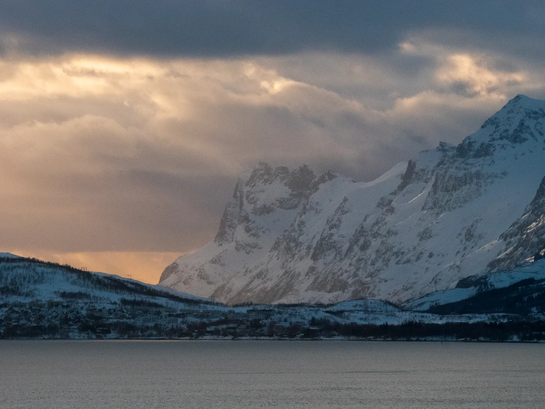 Splitboard summit Norway